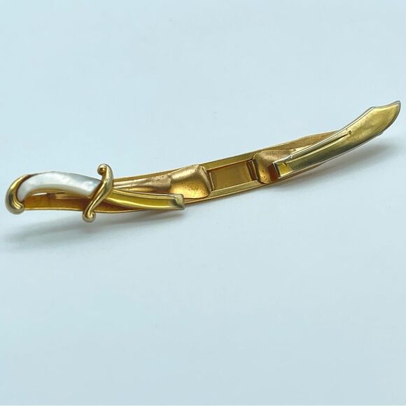 Vintage SWANK Tie Clip Sword | goldtone mother of pearl retro - Picture 12 of 13